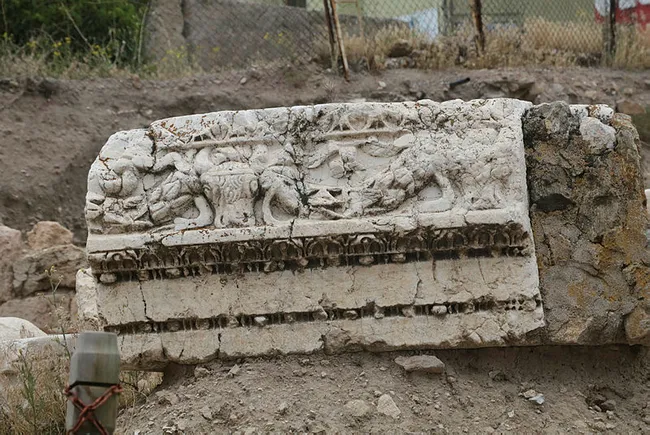 yozgattaki-basilica-therma-roma-hamaminda-kazi-ve-temizleme-calismasi-yeniden-baslatildi-1624110323439.jpg Yozgat’taki Basilica Therma Roma Hamamında kazı ve temizleme çalışması yeniden başlatıldı - 1