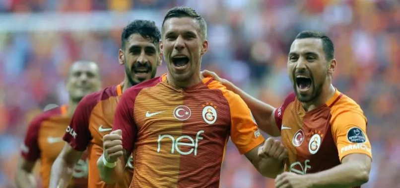 Podolski gitti gidiyor