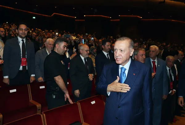 Kılıçdaroğlu’nun kırsal bölgedeki vatandaşları küçümsemesine Başkan Erdoğan’dan yanıt: Siyaseten bitmişliğin daniskası