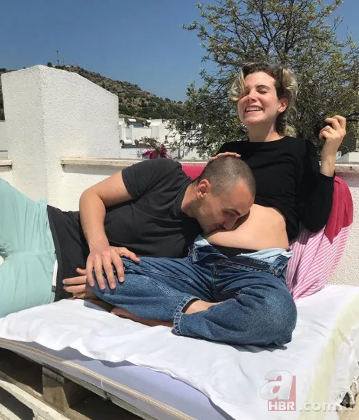 Sefirin Kızı’nın yıldızı Edip Tepeli’nin eşi Ayşecan Tatari’nin karnı burnunda pozuna beğeni yağdı! 4