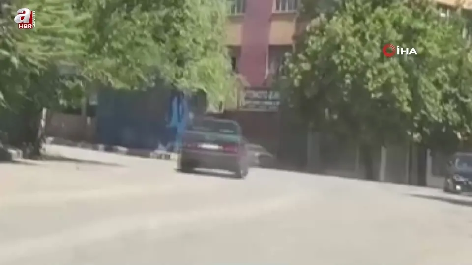 Ankara’da drift atan sürücü kamerada