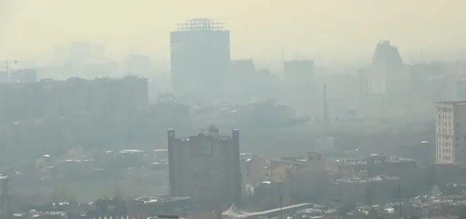 İran’ın başkenti Tahran’da hava kirliliği nedeniyle okullar tatil edildi