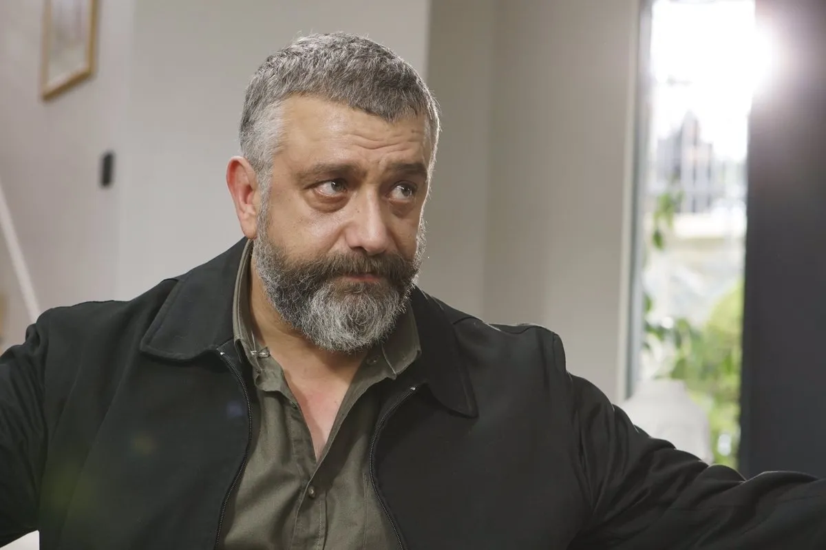 Ünlü oyuncu Haktan Pak hayatını kaybetti | Yasak Elma dizisinde oynuyordu Hakan Pak kimdir?