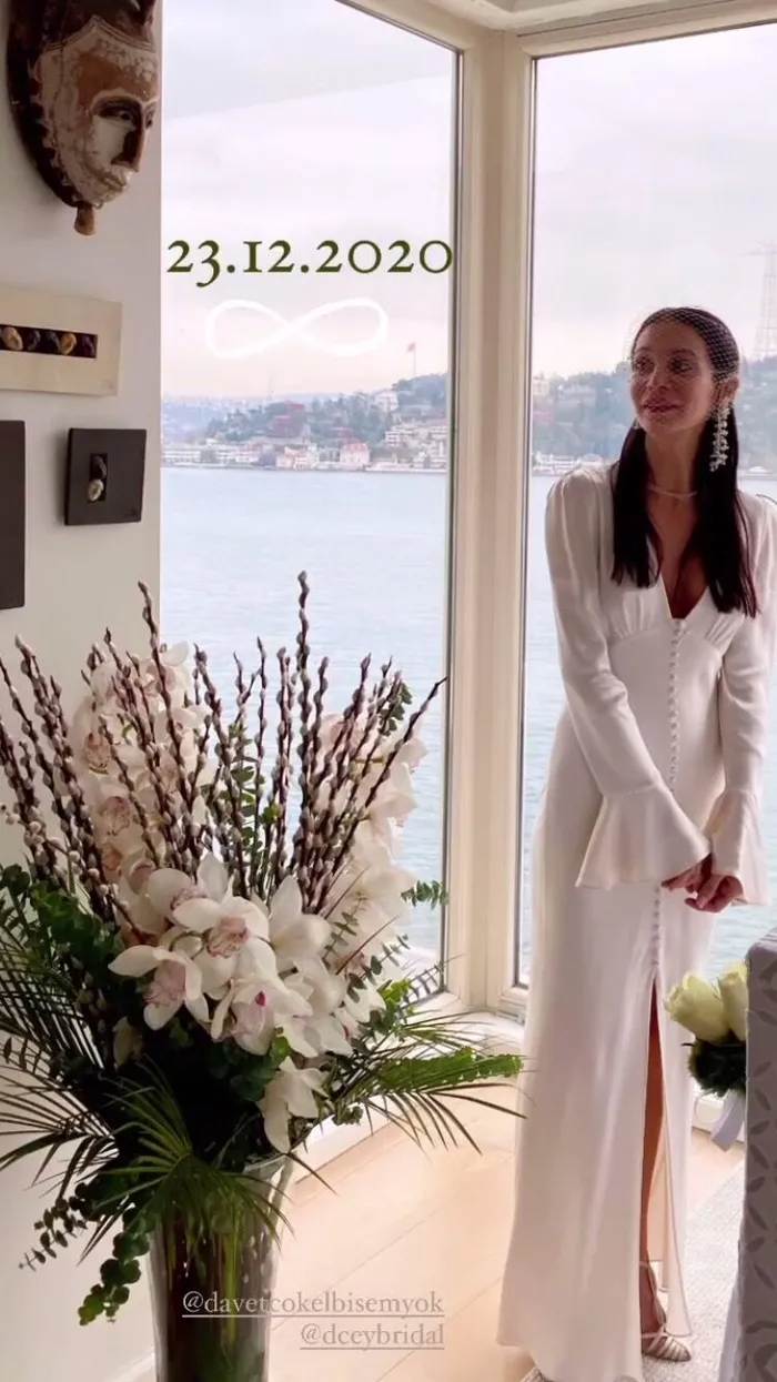 Cemre Kemer Emir Medina ile nikah masasına oturdu - 1