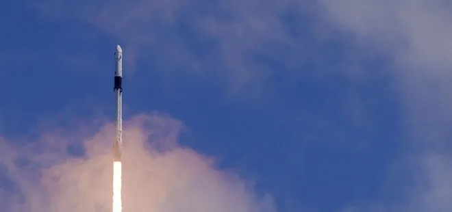 SpaceX’ten bir ilk: Rus kozmonot uzaya fırlatıldı