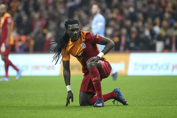 Galatasaray: 1 Kayserispor: 1 MAÇ SONUCU | Aslan 1-1 eriyor