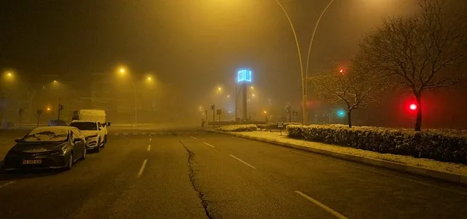 Çorum’da buzlanma ve sis etkili oldu