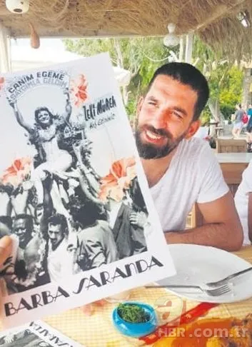 Arda Turan ve Aslıhan Doğan’ın oğulları Hamza Arda Ege sahillerinde ilgi odağı oldu 1