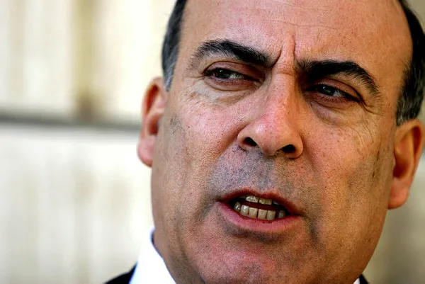 Muhtar Kent kimdir, kaç yaşında? Muhtar Kent ne iş yapıyor, serveti ne kadar?