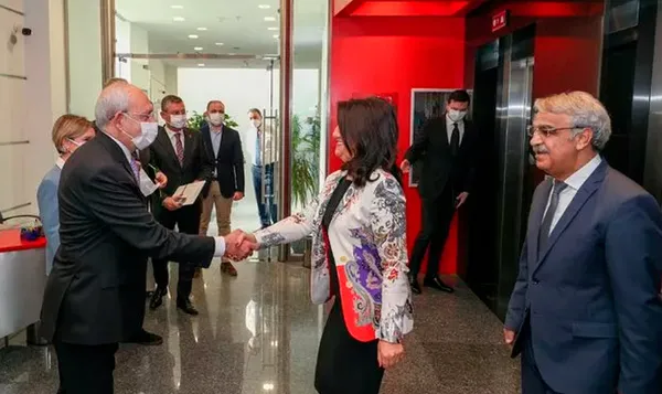 6’lı yuvarlak masa Millet İttifakı’nı parçaladı! CHP tabanı isyanda