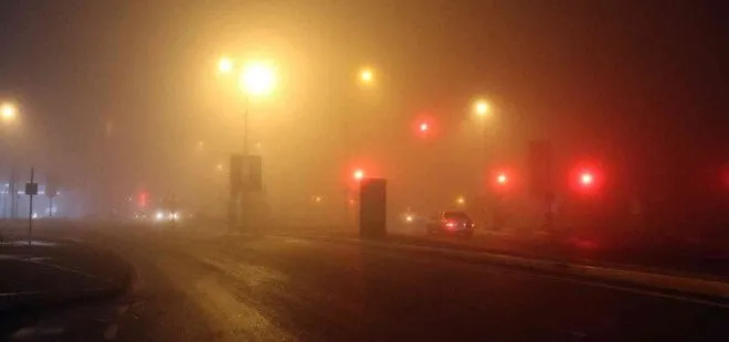 Boğazda yoğun sis! Gemi geçişlerine kapatıldı! Feribot seferleri durdu