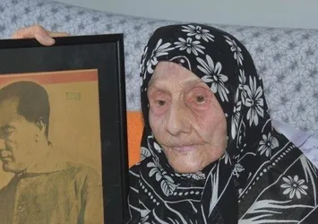 104 yaşındaki Atiye Dural gözyaşlarıyla anlattı: Atatürk'ün vefat haberini aldıkları an...