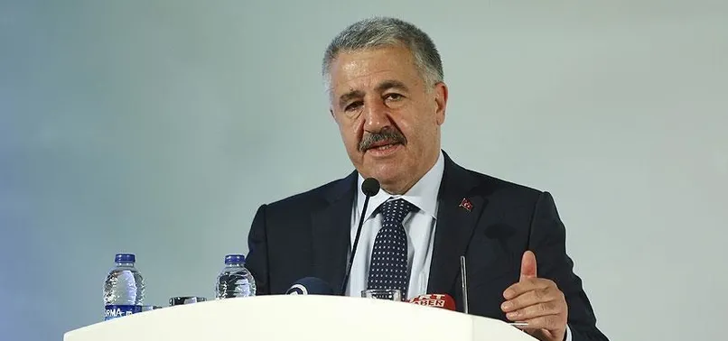 Ulaştırma Bakanı duyurdu! Çamlıca gişelerinde serbest geçiş başladı