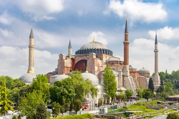 Ayasofya ne zaman müze oldu? Ayasofya Camii tarihi nedir? İşte Ayasofya hakkında bilgiler