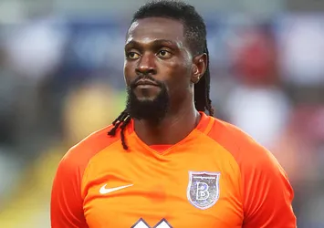 Adebayor için resmi açıklama! Gidiyor mu?