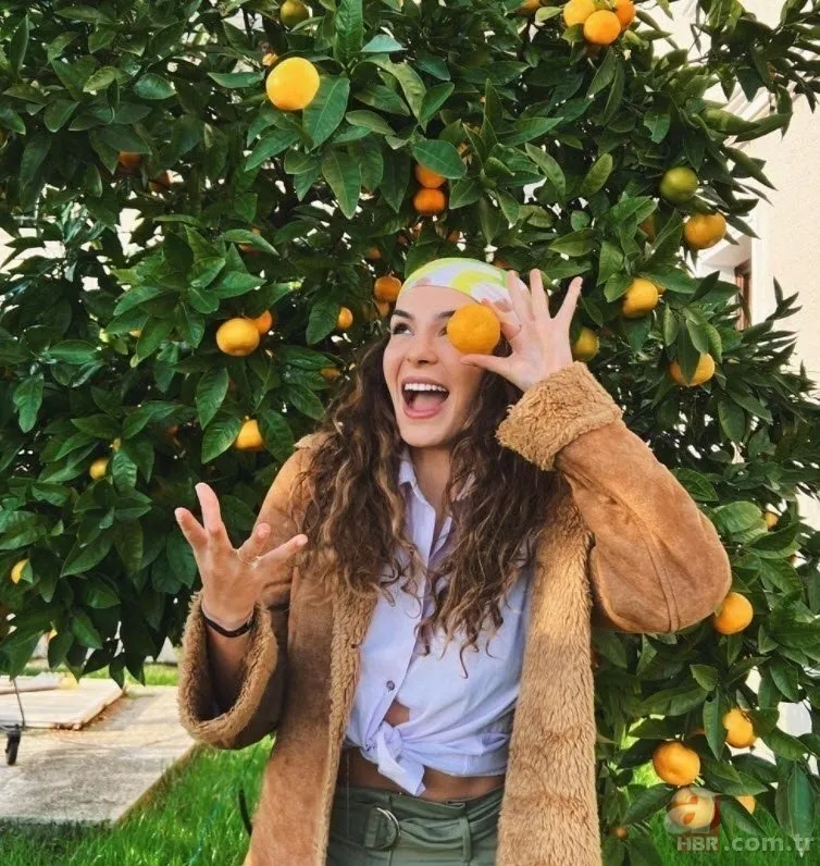 Bir Zamanlar Çukurova’nın Betül’ü İlayda Çevik güzelliğiyle hayran bıraktı! Fotoğrafına beğeni yağdı 9