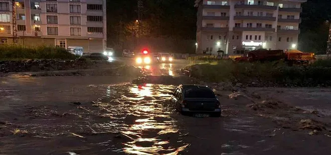 Son dakika: Giresun'da dere taştı 200 kişi mahsur kaldı: Bölgedeki vatandaşların tahliyesine yönelik çalışmalar sürüyor