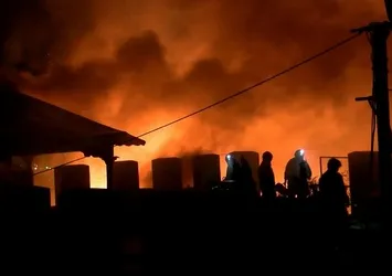 Son dakika: Estergon Kalesi'nde yangın!