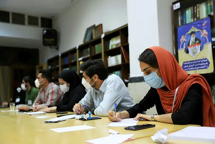 İran’ın yeni cumhurbaşkanı kim olacak? Oy verme işlemi sona erdi