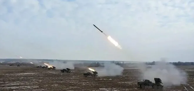 Rusya: Yüksek hassasiyetli füzelerle Ukrayna ordusunun komuta merkezlerini vurduk