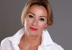 Pınar Altuğ’u isyan ettiren mesajlar: Para istedi, beddua etti