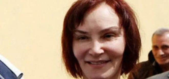 Aslı Baykal’dan İBB ve Ekrem İmamoğlu’na yapılan operasyonla ilgili flaş yorum