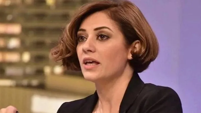 chpli-avukat-feyza-altuna-9-ay-hapis-cezasi-islama-ve-kutsal-kitabimiz-kurana-kalles-sozler-sarf-etmisti-1715870945849.jpg CHP'li Avukat Feyza Altun'a 9 ay hapis cezası! - 1