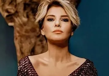 Son dakika: Şarkıcı Gülben Ergen hastaneye kaldırıldı