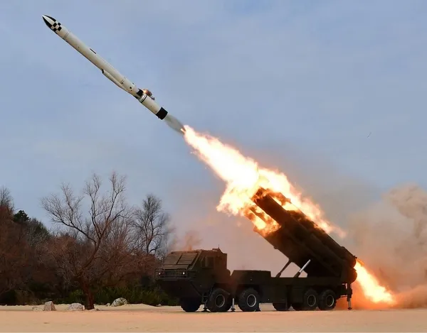 1679644408980.jpg Kim Jong-un meydan okudu! Yeni silahı test etti! Yapay tsunami... - 10