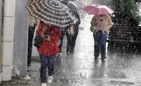 Meteoroloji’den son dakika sağanak ve soğuk hava uyarısı! Hangi illere yağmur yağacak? İşte 5 günlük hava durumu