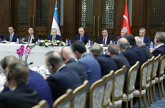 1717700109220.jpg Başkan Erdoğan Türkiye-Özbekistan İş Forumu'nda konuştu: Gidecek çok yolumuz var - 2