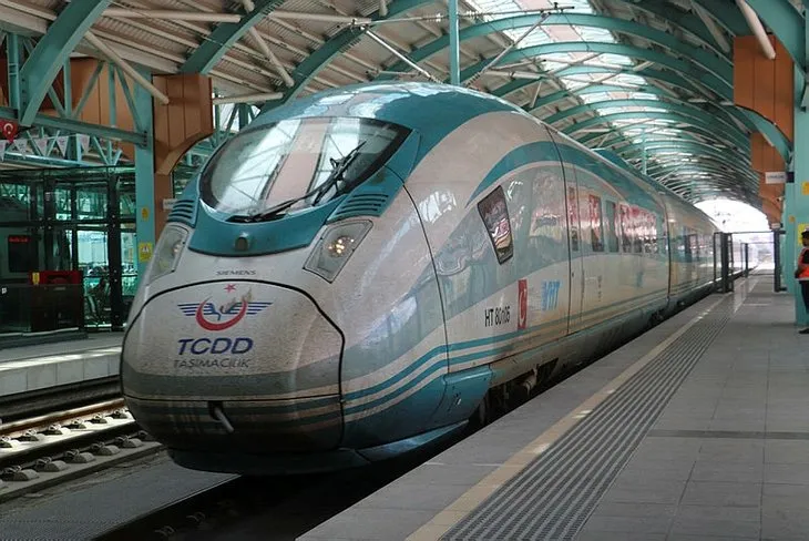 Sivas-Ankara Yüksek Hızlı Tren hattında bayram yoğunluğu! 2 ayda 100 bin yolcu rekoru