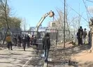 Yunanistan mültecilere karşı beton bloklar...