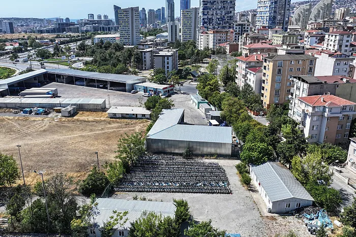 İBB’nin bisiklet mezarlığı! Milyonluk proje nasıl çöp oldu?