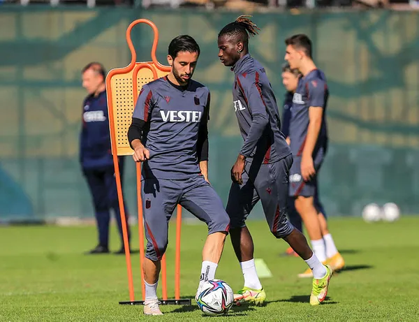 Beşiktaş ve Trabzonspor dev derbide 3 puan peşinde