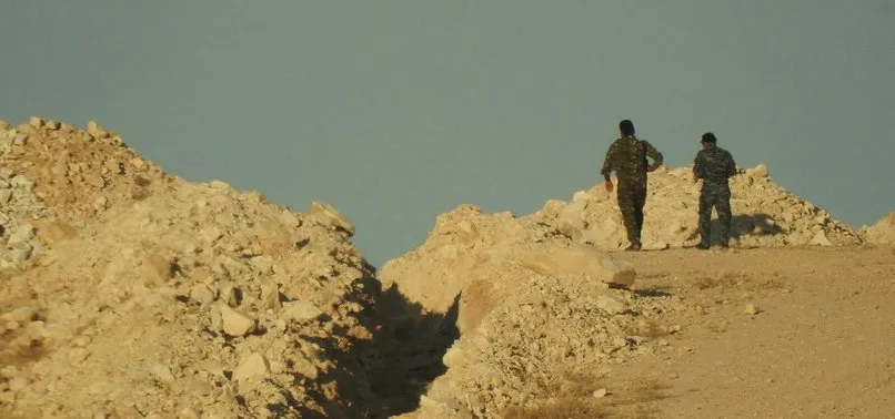 CENTCOM'dan flaş açıklama! ''YPG/PKK siper yıkıyor''