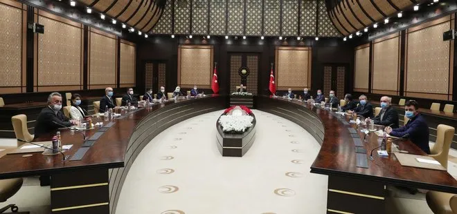 Başkan Erdoğan Özel Hastaneler ve Sağlık Kuruluşları Derneği Yönetim Kurulu üyelerini kabul etti