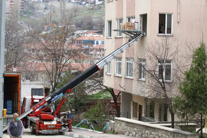 Çevre ve Şehircilik Bakanı Murat Kurum: Açelya Apartmanı ile ilgili her türlü hukuki süreç yürütülecek