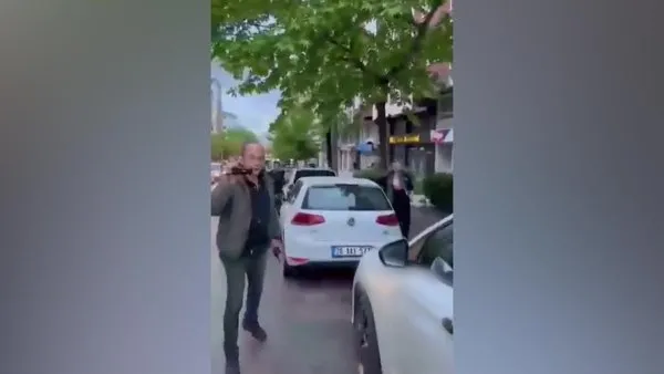 Eskişehir'de akılalmaz görüntüler! CHP ve HDP üyeleri, AK Parti il binasına giden kadına saldırdı - 2
