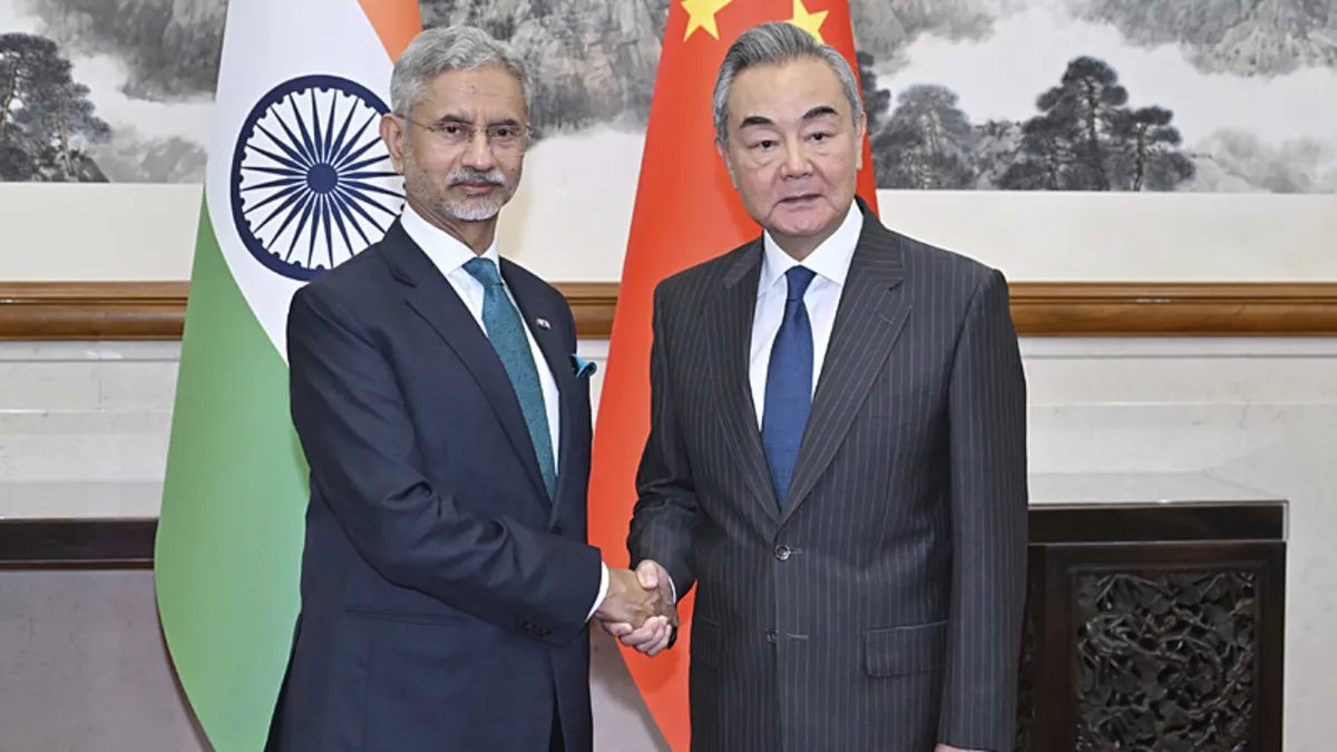 Çin'den Hindistan'a kritik ziyaret: Pekin yönetiminden "kazan-kazan" mesajı
