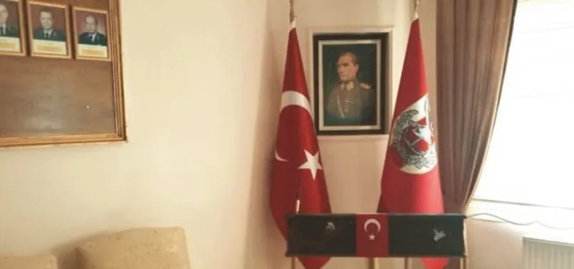 Darbeciler zafer kürsüsünü bile hazırlamış