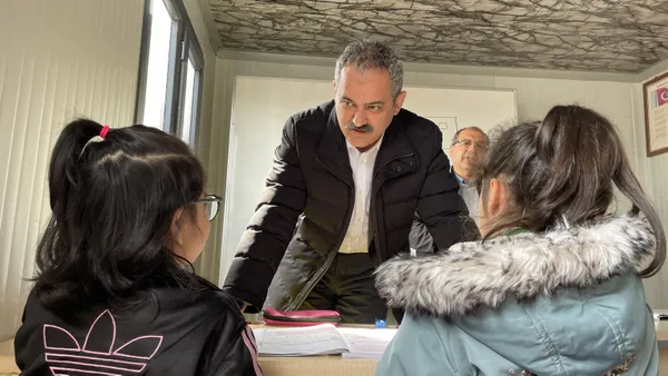 4 ilde eğitim kademeli olarak başlıyor! Bakan Özer güzel haberi duyurdu - 3