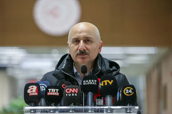 Son dakika: Kağıthane-İstanbul Havalimanı metro hattı açılıyor! Ulaştırma ve Altyapı Bakanı Adil Karaismailoğlu tarih verdi