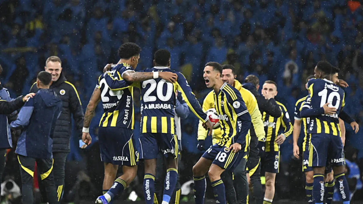 Sarı-lacivertlilerde ayrılık rüzgarı: 2 ismin bileti kesildi