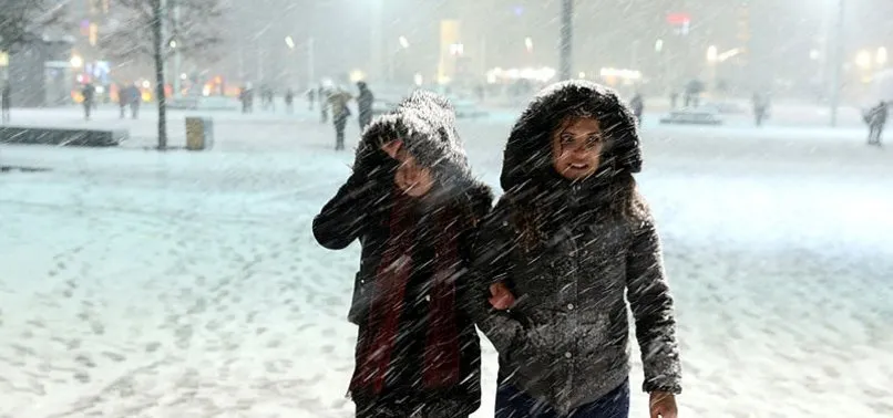 İstanbul’a kar ne zaman yağacak? Yağmur ve kar yağışı için saat verildi!