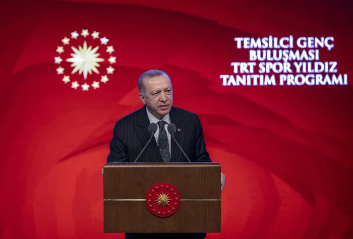 Son dakika: Başkan Erdoğan'dan ABD'ye yanıt: Böyle konuşmasın diyorlar zulme alkış mı tutayım? - 2