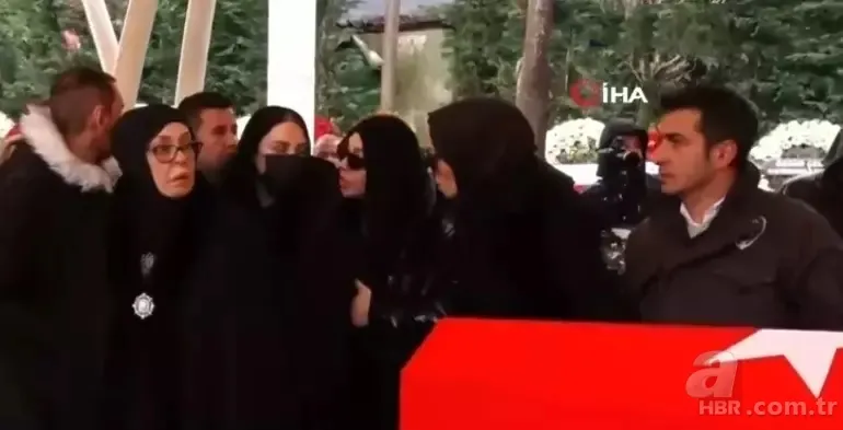 Ferdi Tayfur'un kızı Tuğçe Tayfur açtı ağzını yumdu gözünü! "İşimize göz diktiniz" 2