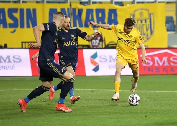 Ankaragücü 1-2 Fenerbahçe (MAÇ SONUCU ÖZET) - 7