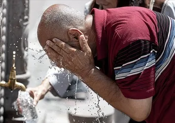 Aşırı sıcaktan korunmak ve yaz aylarında doğru beslenmek için öneriler