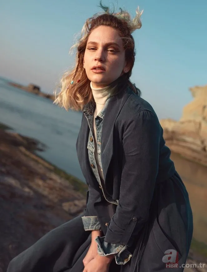 Bergen'in yıldızı Farah Zeynep Abdullah'ın eski sevgilisi şaşırttı! O şimdi evli, mutlu, çocuklu... 3